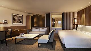 Deluxe Room 1 King Bed