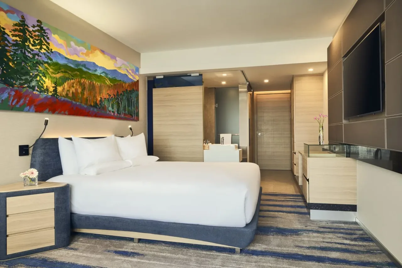 Novotel Hanoi Thai Ha 1