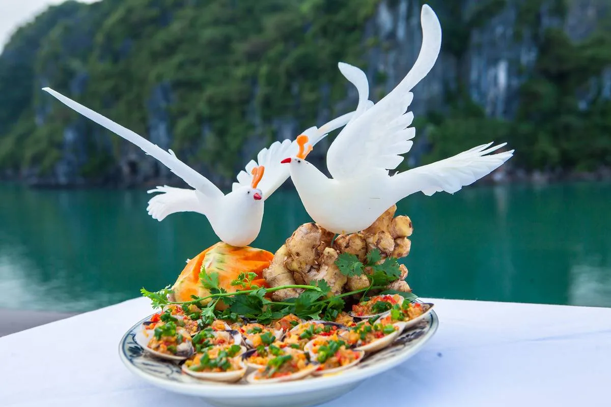 Halong Bay Cruise 3D2N – Dragon Legend Junk 1