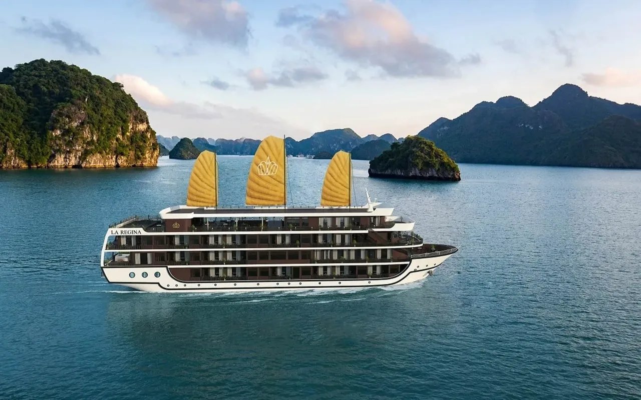 Ha Long Bay Day Tour 6 hours 4