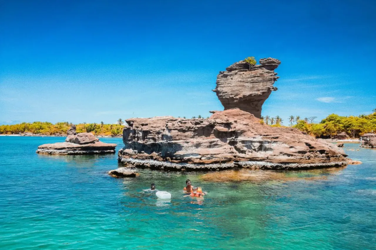 Phu Quoc 3 Islands By Speedboat & Cable Car “ AQUATOPIA WATER PARK ” 1