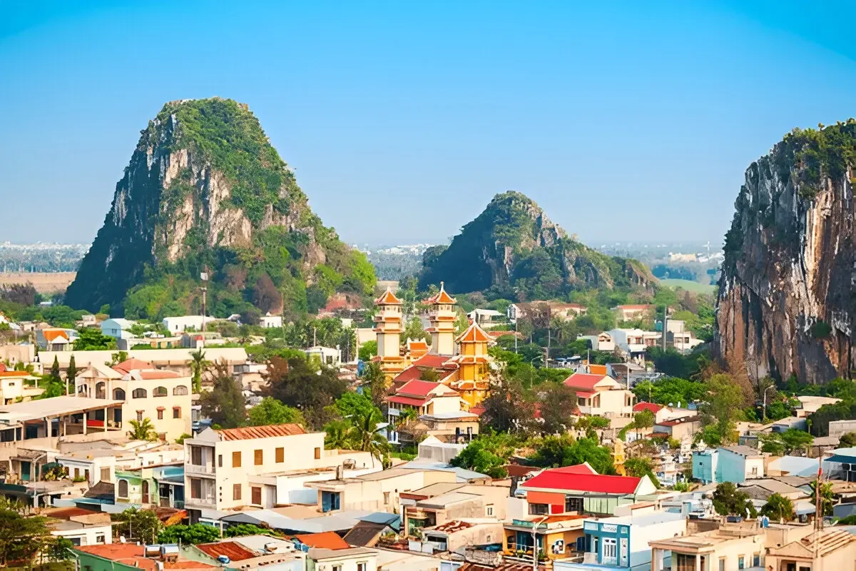 Central Vietnam Daily Tour - Marble Moutain And Linh Ung Pagoda 2
