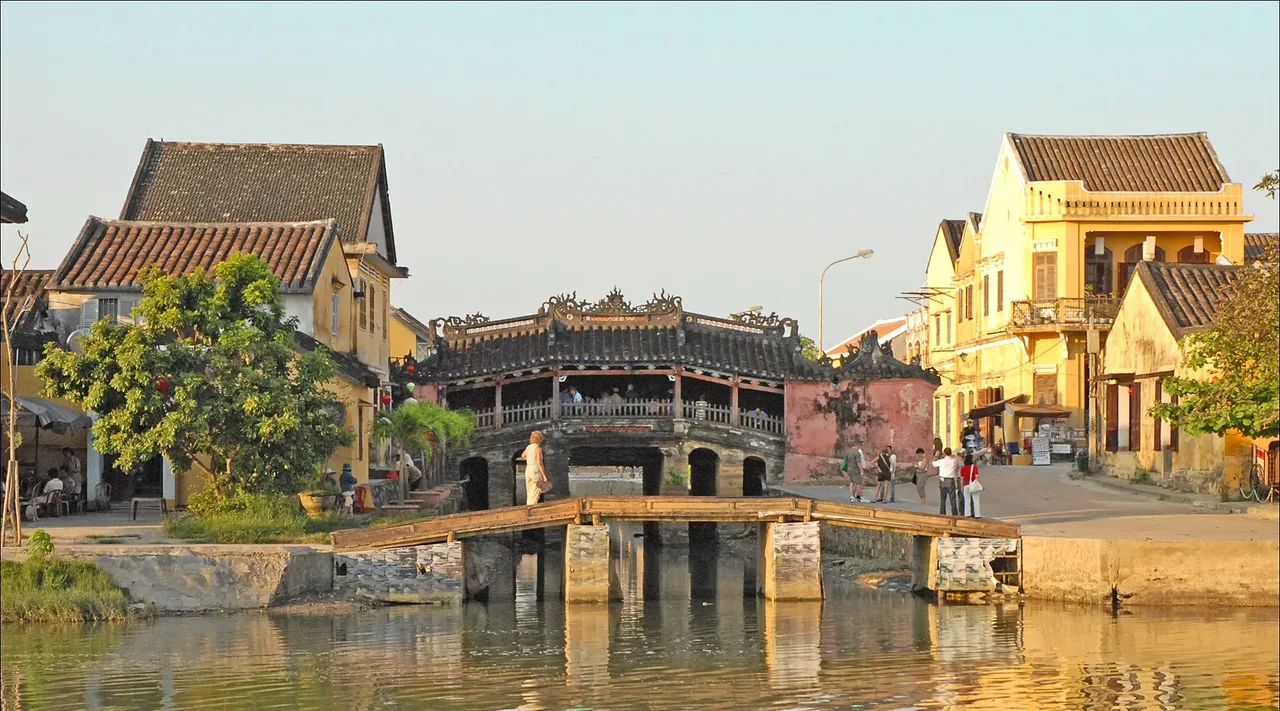 Central Vietnam Daily Tour - Hoi An Ancient Town 2