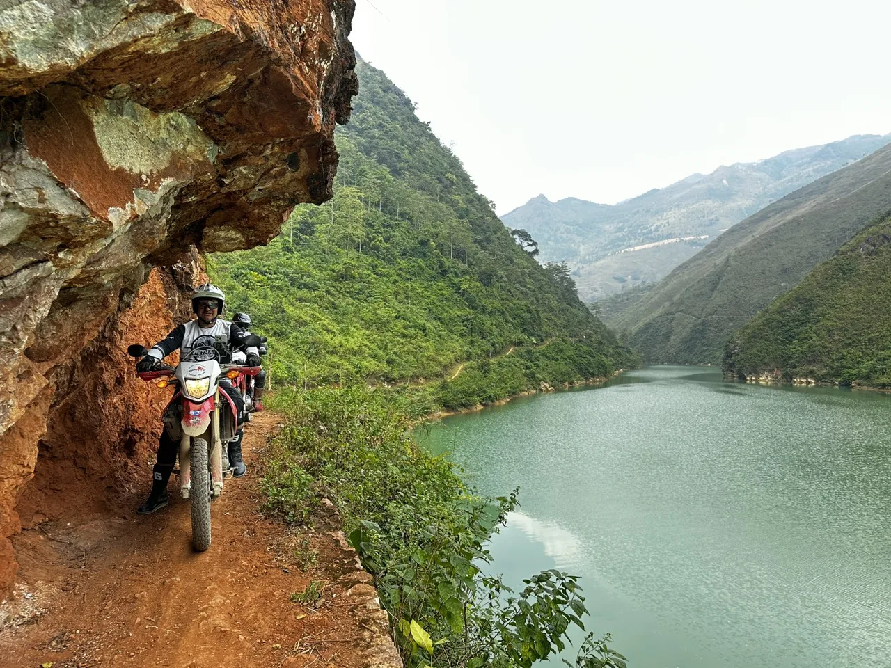 Ha Giang Loop 3-Day 2-Night Motorbike Tour 4