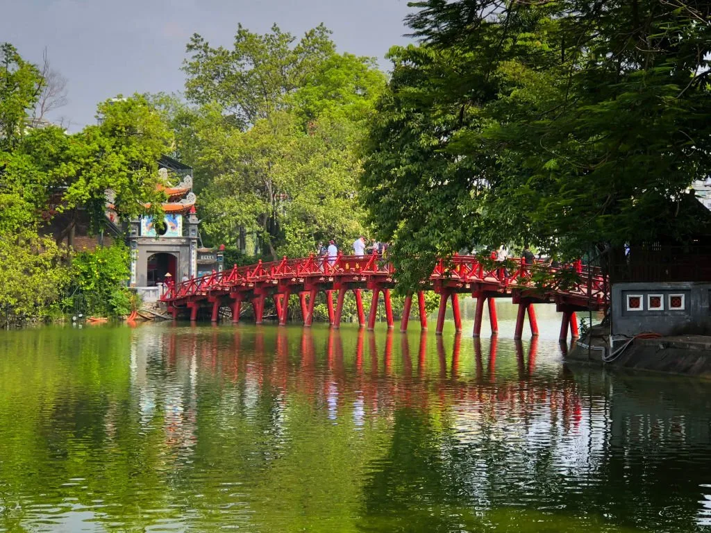 Hanoi - Ninh Binh - Halong Bay - Sapa7 Days 6 nights 6