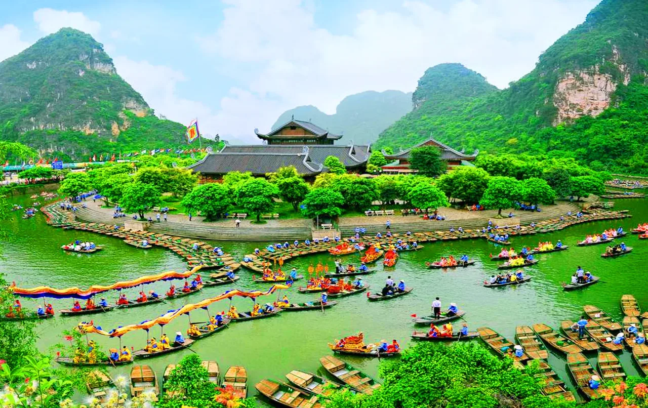 Hanoi – Sapa - Ha Long - Ninh Binh 8 Days 7 Nights 1