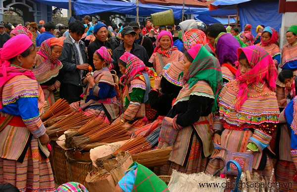 Bac Ha – The Market of Colors and Mountain Souls