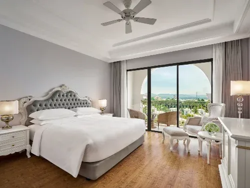 Sheraton Phú Quốc Long Beach Resort – Deluxe Garden View