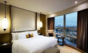 Melia Hanoi Hotel – Phòng Cao Cấp (Premium Room)