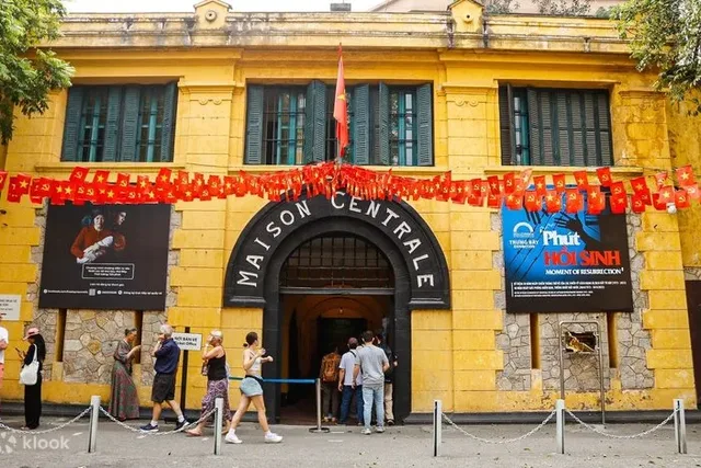 Half Day in Hanoi: Hidden Treasures and Train Street