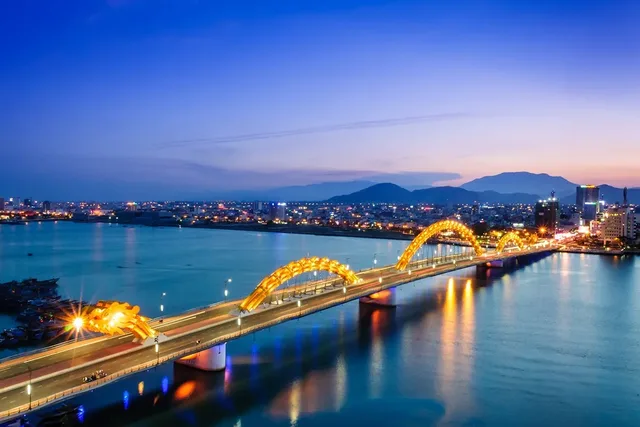 Hanoi – Ninh Binh – Ha Long (overnight on cruise) – Da Nang – Bana Hills – Ho Chi Minh 11 Days 10 Nights