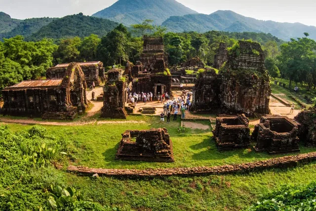 Fullday My Son Sanctuary and Vinh Trinh Massacre