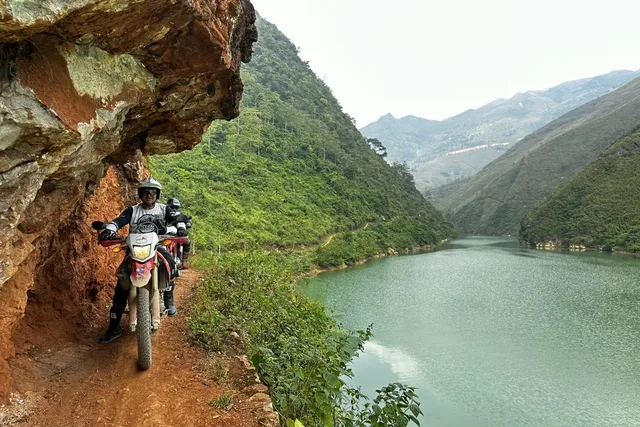 Experience The Beauty Of Ha Giang By Motorbike 2D1N
