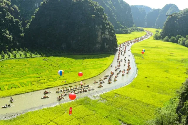 Hanoi - Ninh Binh - Halong Bay - Sapa 7 Days 6 nights
